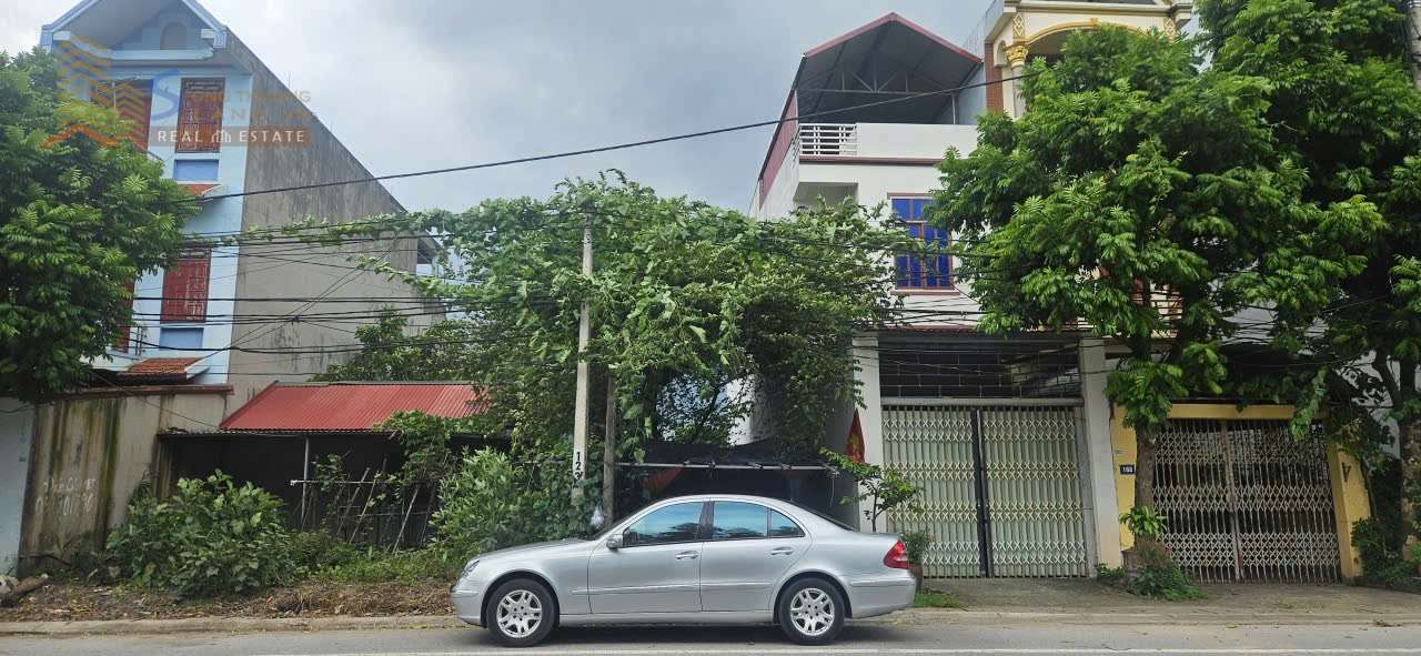 Bán đất bìa đỏ mặt đường hoàng hoa thám thị xã việt yên 